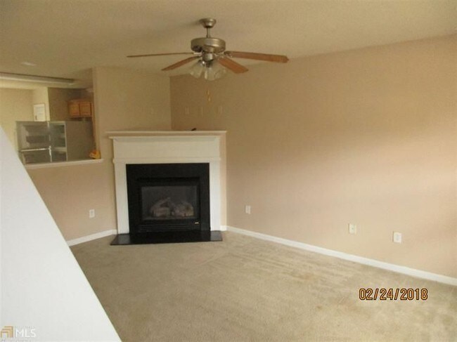 Building Photo - 413 Kendall Ln