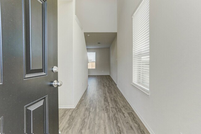 Building Photo - 313 Spotted Rail Rdg