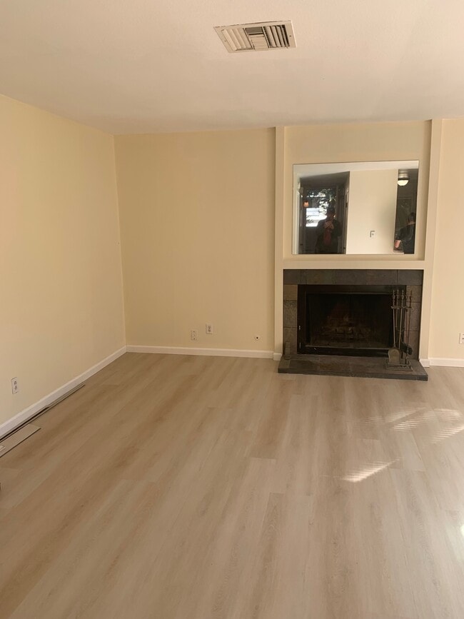 Photo - 3901 Clayton Rd Apartment