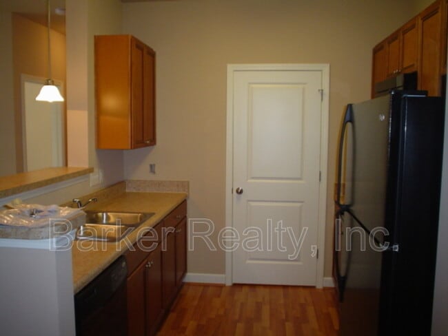 Building Photo - 3722 Burt Dr