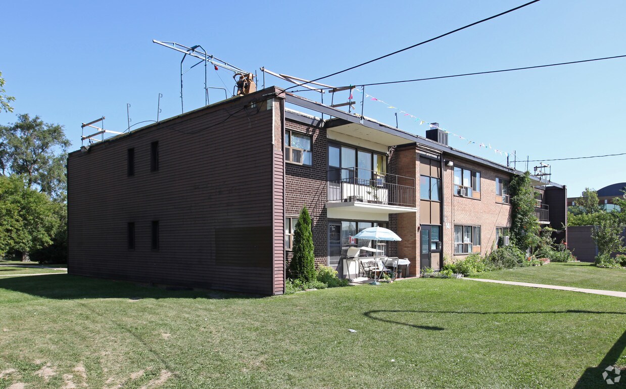 Photo du bâtiment - 14 Flemington Rd