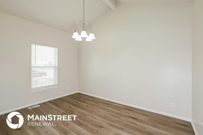 Foto del edificio - 3513 Tudor Dr