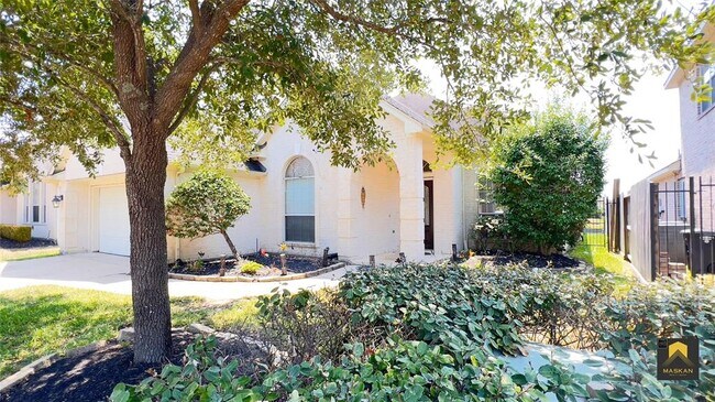 Building Photo - 18131 Billabong Crescent Ct