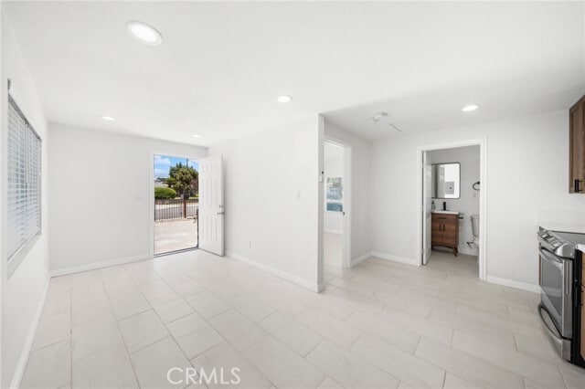 Building Photo - 1610 N Amador Ave