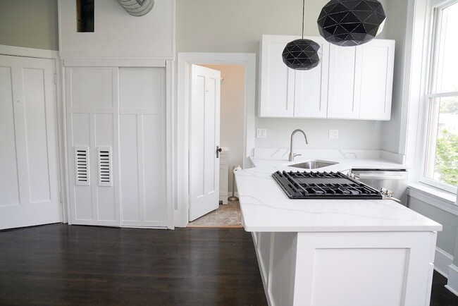 Foto del edificio - 3559 N Ashland Ave