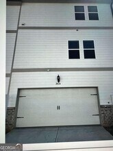 Building Photo - 2616 Devon Vale St