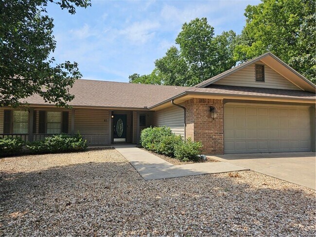 Foto del edificio - 87 Cullen Hills Dr