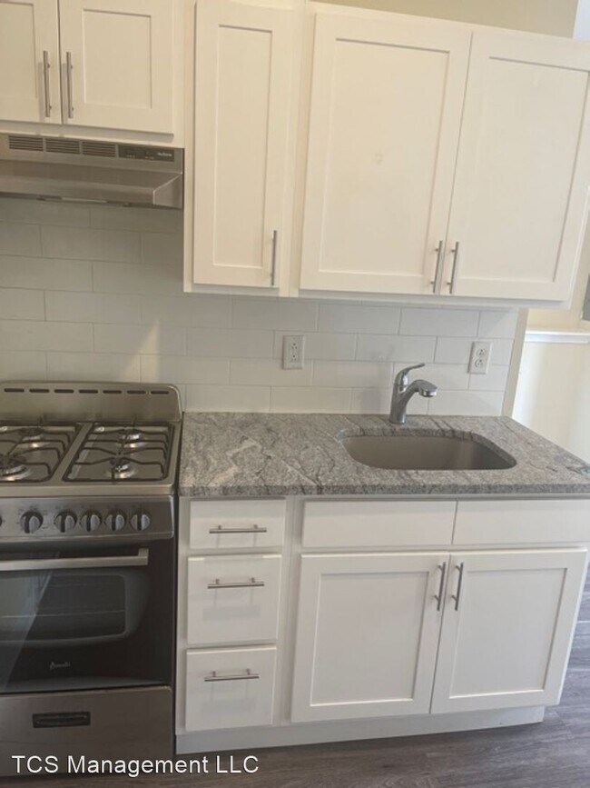 Foto del edificio - Studio, 1 bath House - 4240 W Girard Ave A...