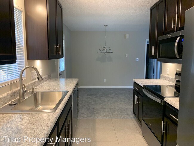 Foto del edificio - 3 br, 2 bath House - 719 Dorothy Brown St
