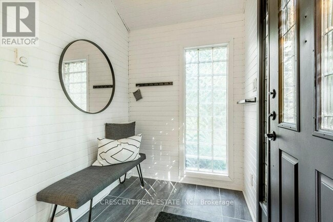 Photo du bâtiment - 37 Georgian Manor Dr