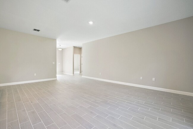 Building Photo - 4-Bedroom Home for Rent in Ocala – Fenced ...
