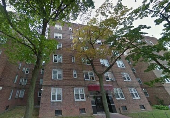 Foto principal - 2155 Paulding Ave