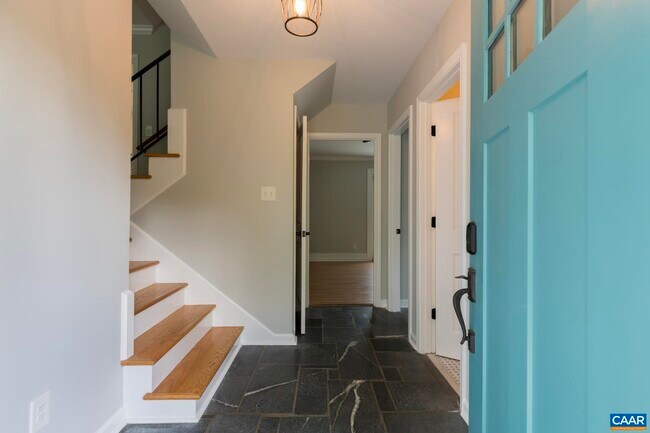Foto del edificio - 629 Watson Ave