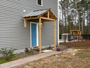 Building Photo - 5789 Sidbury Rd