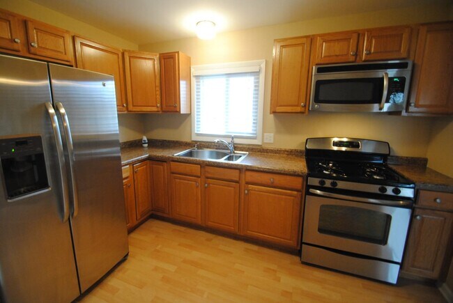 Building Photo - 135 Bode Rd