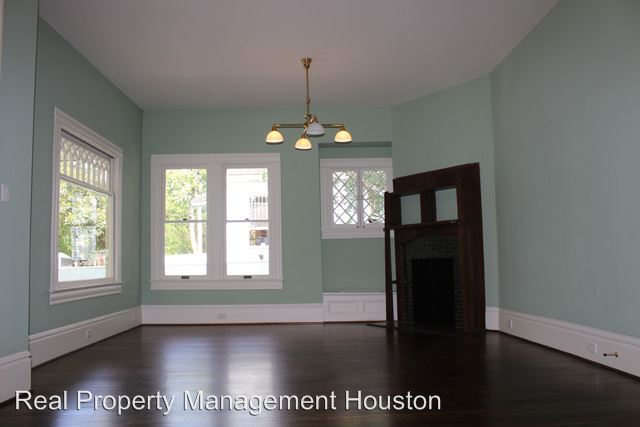 Building Photo - 303 Hawthorne St