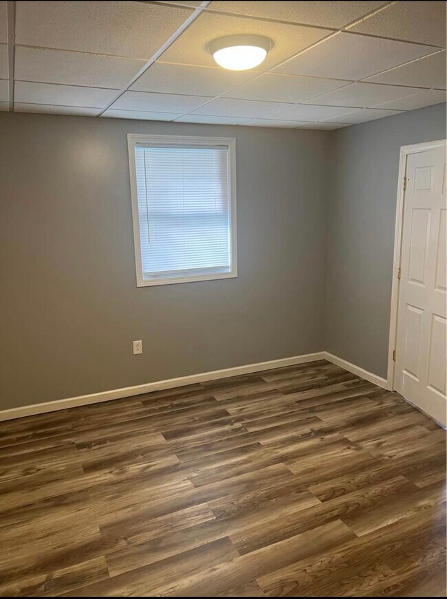 210 Delaware Ave Unit 4, Charleston, WV 25302 210 Delaware Ave Charleston, WV Apartments for