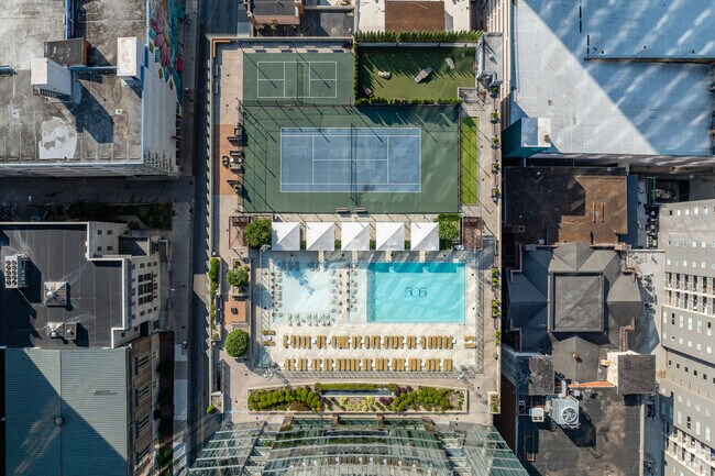 Terraza de servicios - 505