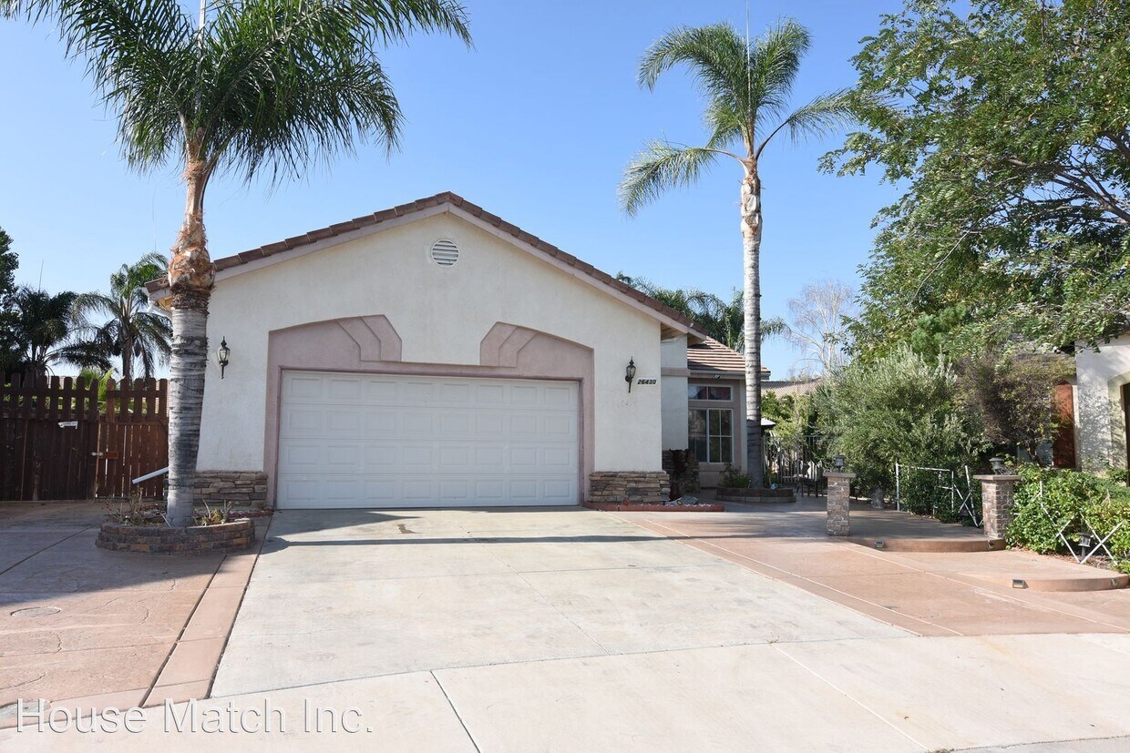 Primary Photo - 4 br, 2 bath House - 26430 Saint Ives Court