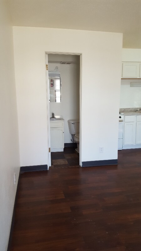 Foto del edificio - 135 8th St S