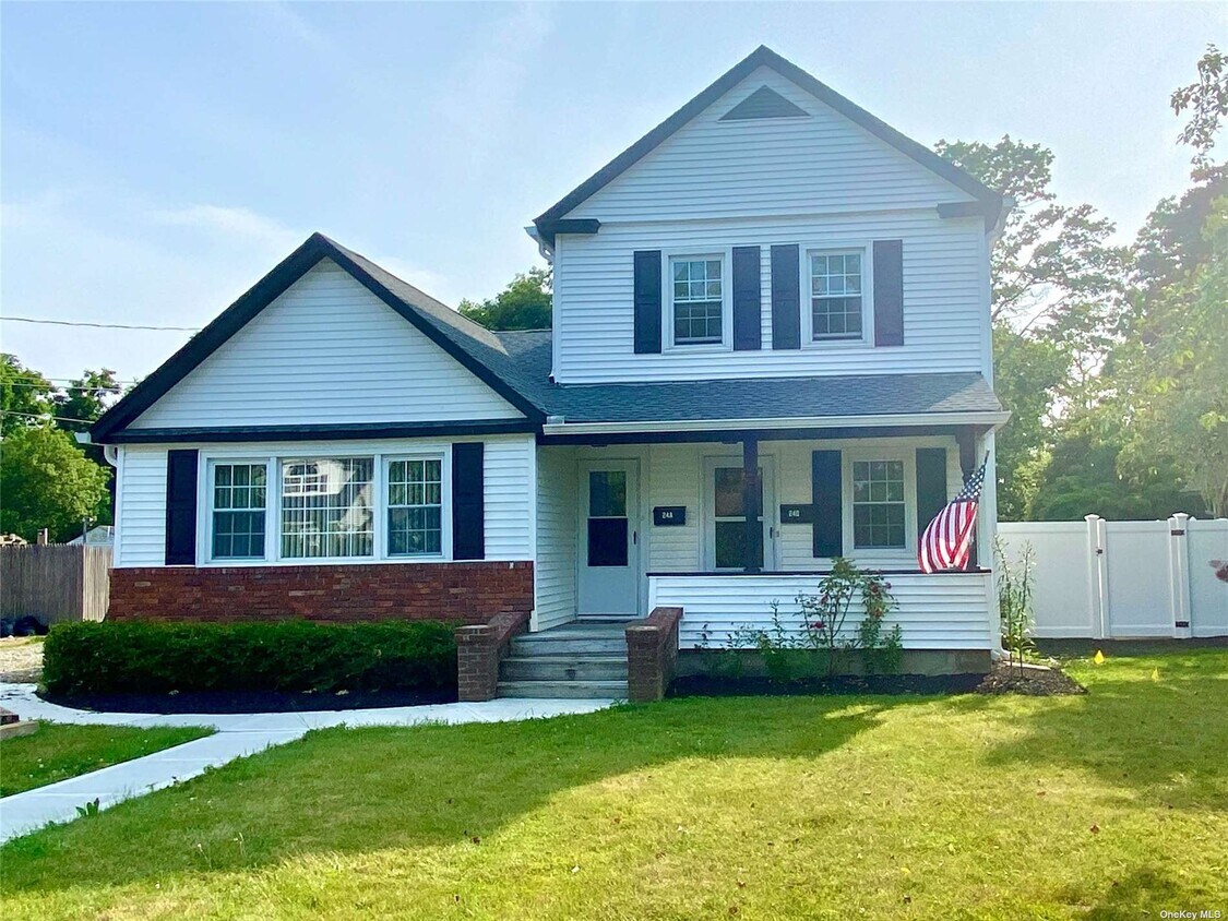 24 Tyler Ave, West Sayville, NY 11796 House Rental in West Sayville