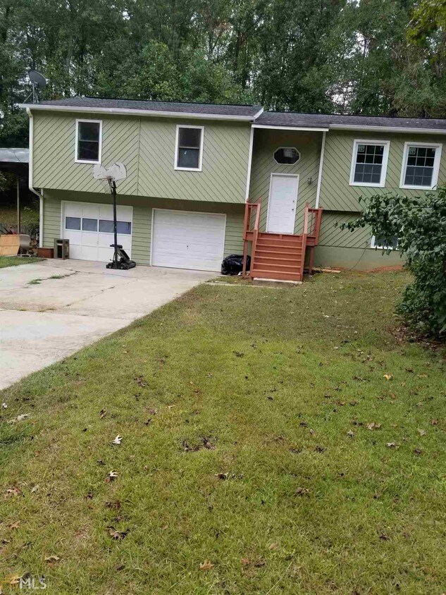 Primary Photo - 2337 Goodwood Dr