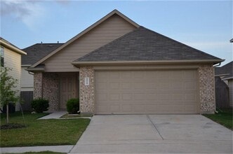Building Photo - 19219 Lakota Dr