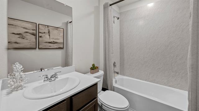 Foto del edificio - 2318 Montgomery St