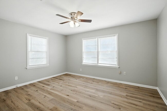 Building Photo - 4208 42nd St