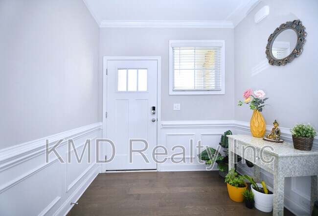Building Photo - 1463 Bramblewood Dr