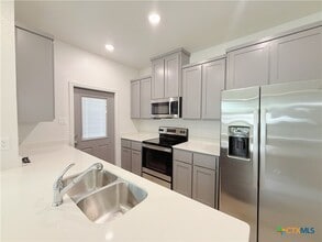 Building Photo - 215 A Riptide Dr