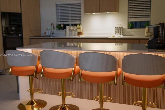 Foto del edificio - 5419 NE 22nd Ave