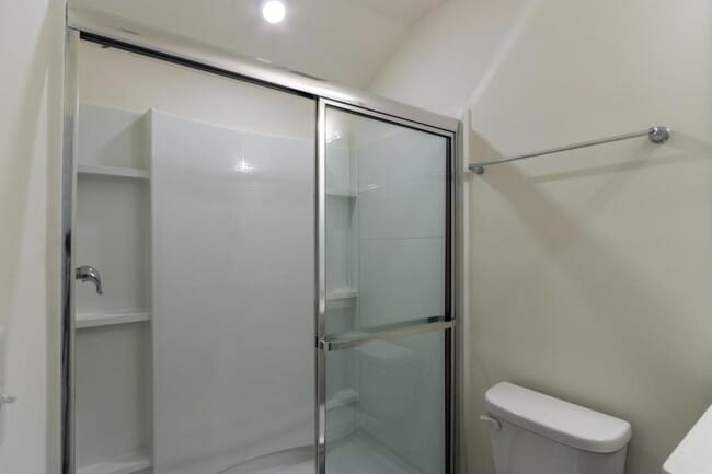 Foto del edificio - 1204 Grenshaw Dr