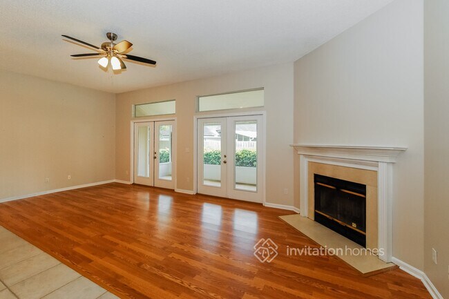 Building Photo - 205 Box Hall Ct