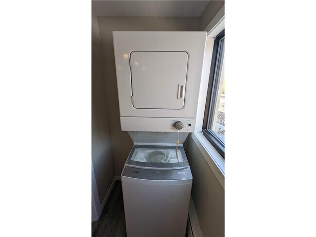 Foto del edificio - 308 4th Ave NW