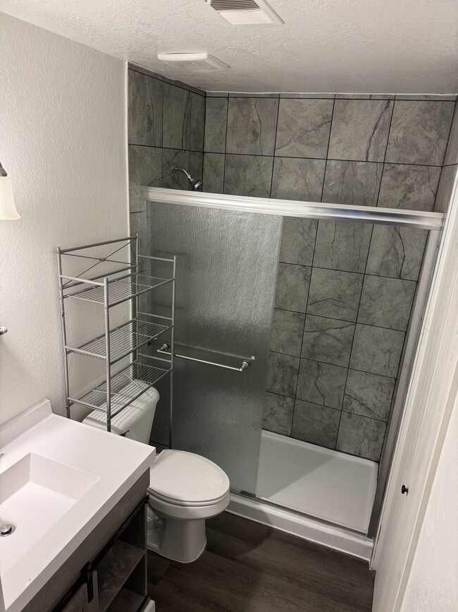 New bathroom - 1502 E 14th St