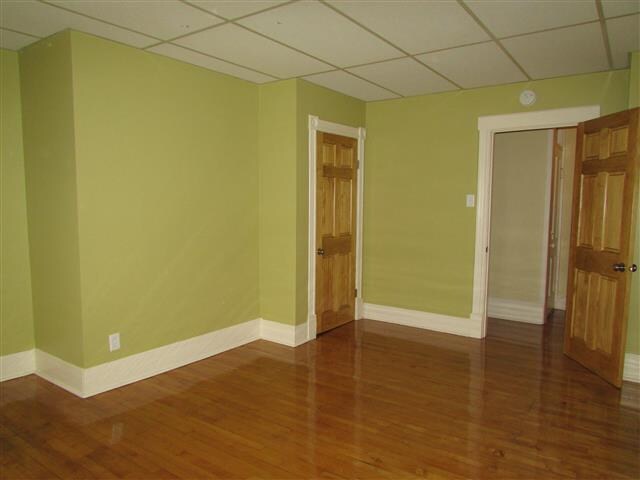 Building Photo - 1709 1/2 John Ave