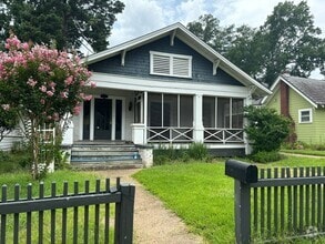 Building Photo - 425 Atkins Ave