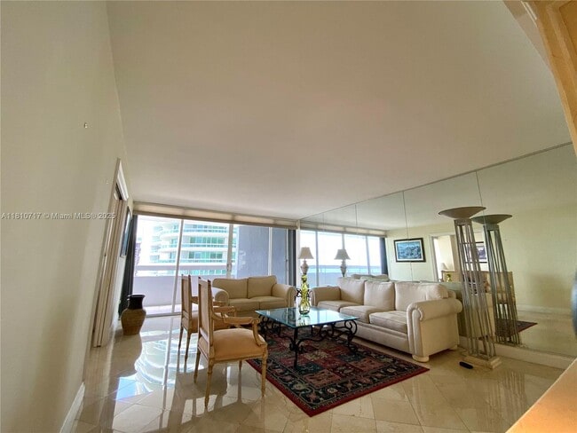 Building Photo - 1627 Brickell Ave