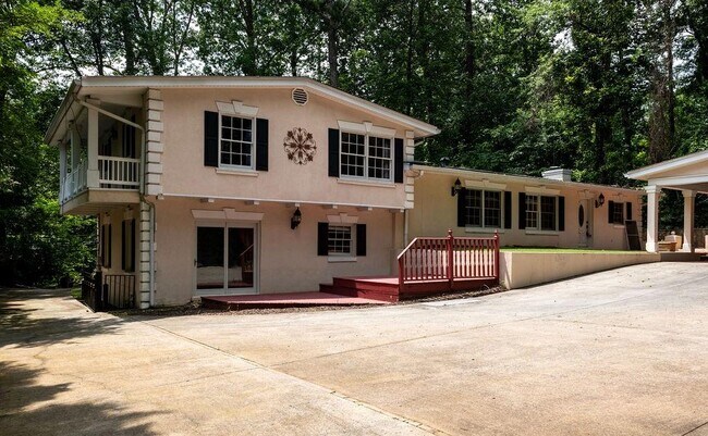 Foto del edificio - 2631 Northside Dr NW