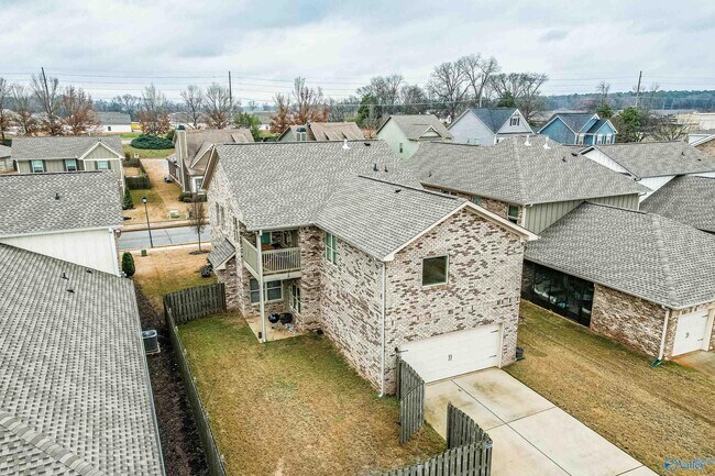 Building Photo - 6 Desert Oak Ct SW