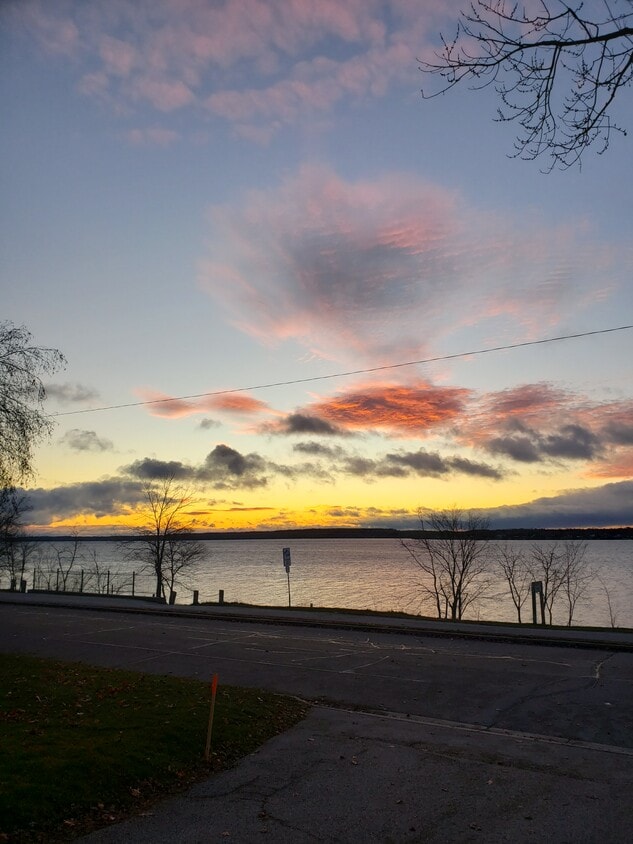 Primary Photo - 108 Kempenfelt Dr