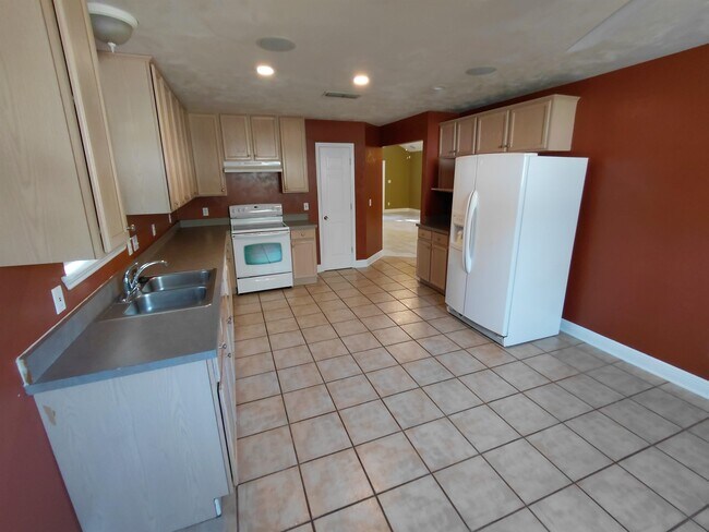 Foto del edificio - 1810 Newman Ln