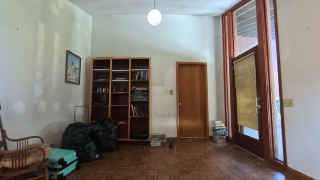 Foto del edificio - 3006 Waunona Way