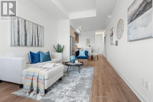 Building Photo - 3010-3010 Trailside Dr