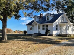 Building Photo - 850 Buggs Island Rd