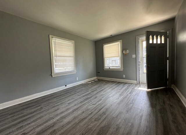 Foto del edificio - 1401 Clara Ave