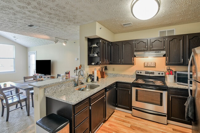 Building Photo - Parkside Estates