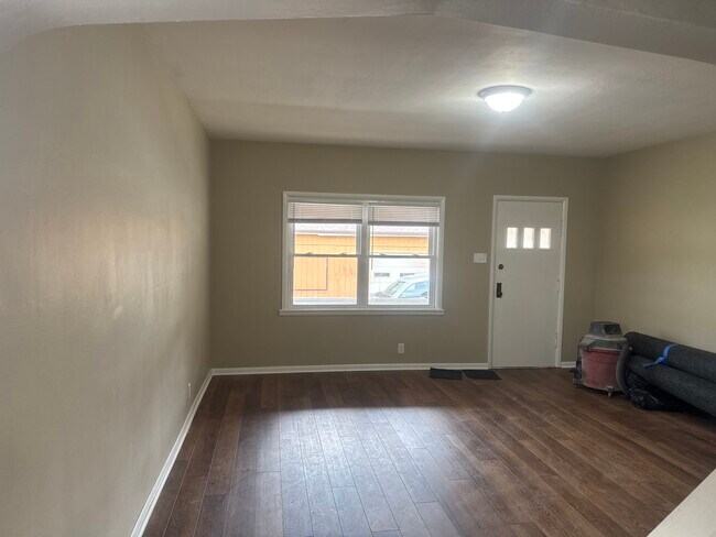 Foto del edificio - 54 Rebecca St