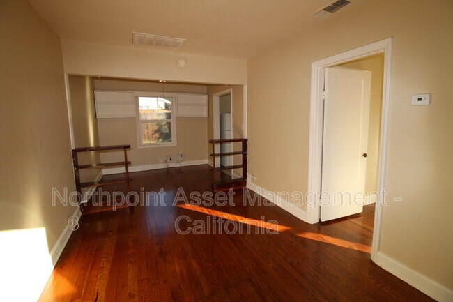 Foto del edificio - 4119 55th St